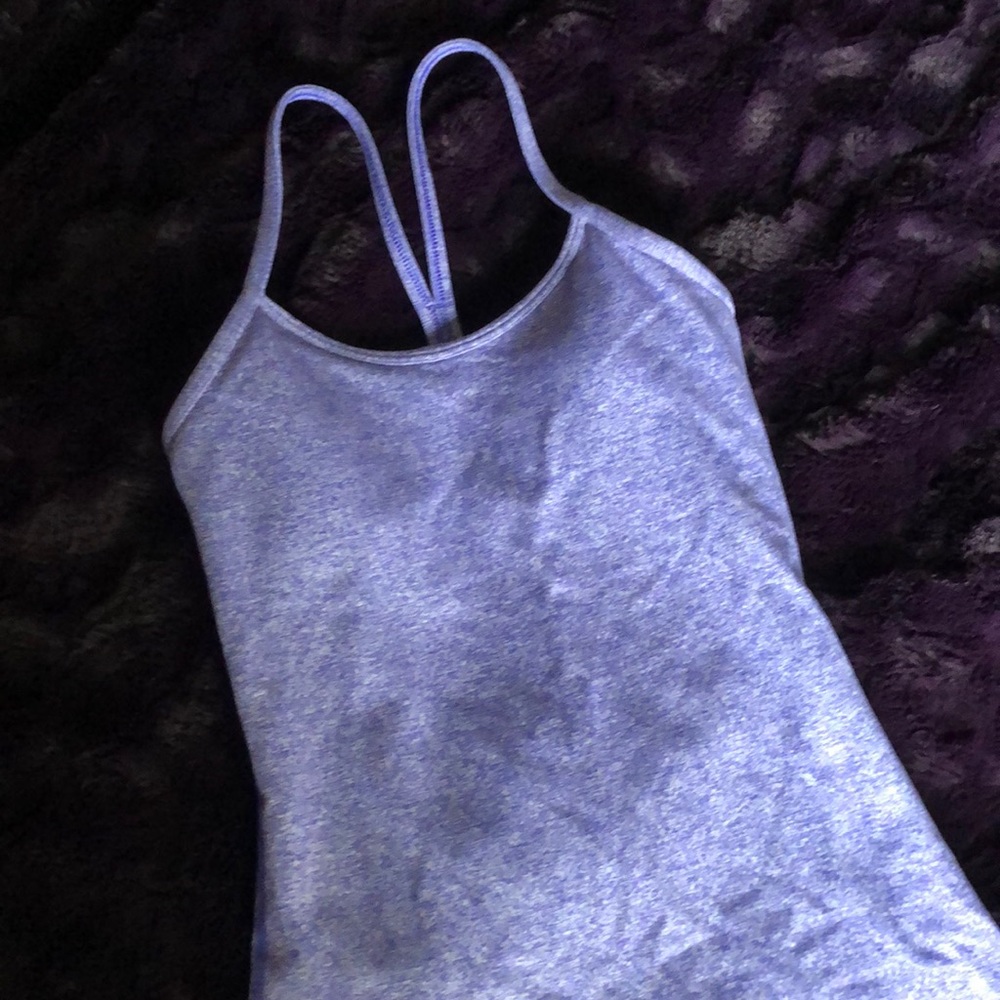 Lululemon Y- Flow Tank
